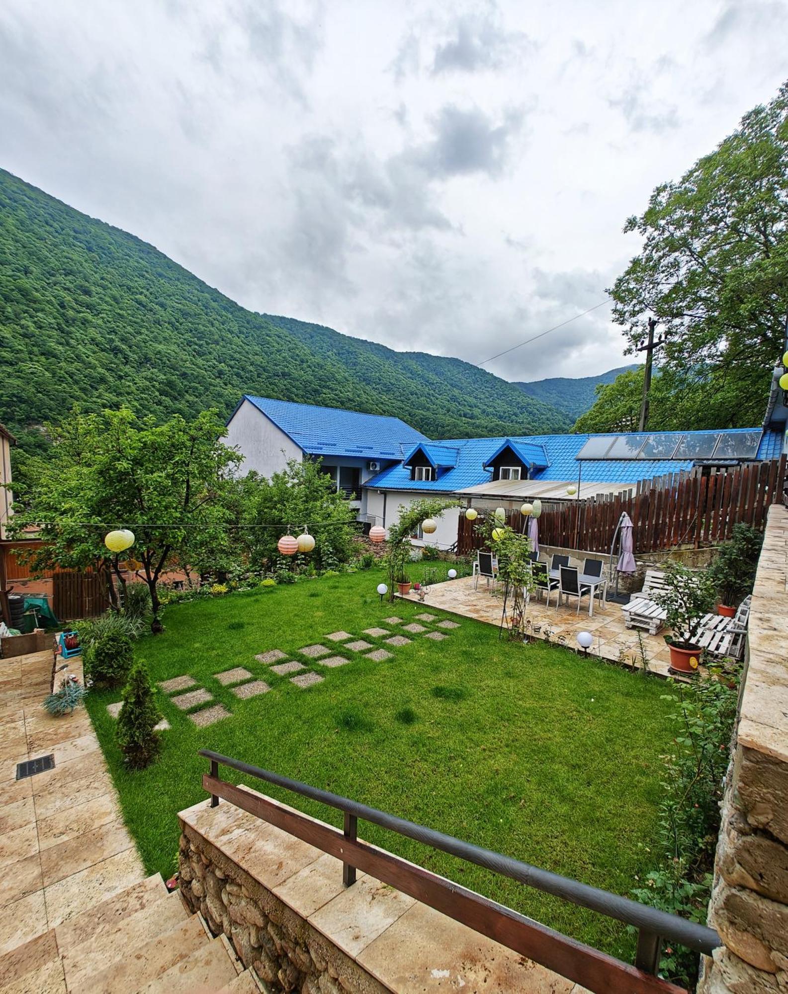Апартаменты Casa Miclau Бэиле-Еркулане Экстерьер фото
